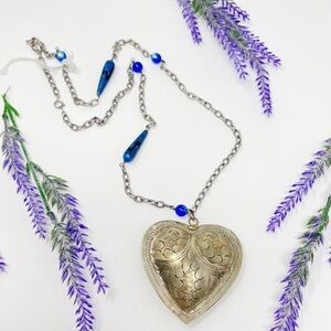 Vintage Silver Engraved Puffed Heart Beaded Pendant Statement Necklace